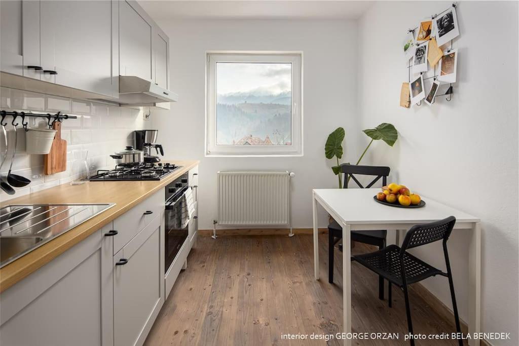 Casa269B - Cozy House With Scandinavian Design モイエチウ・デ・ジョス エクステリア 写真