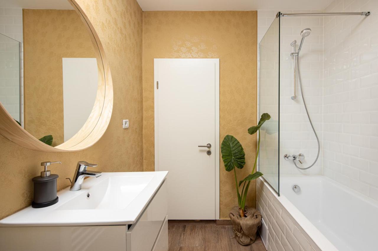 Casa269B - Cozy House With Scandinavian Design モイエチウ・デ・ジョス エクステリア 写真
